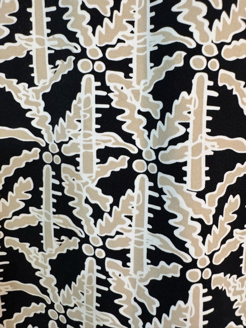 Lulu B Black & White Patterned A-Line Skort - Picture 3 of 4